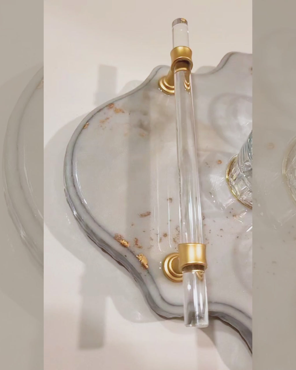 Carrara Mist Shot Server