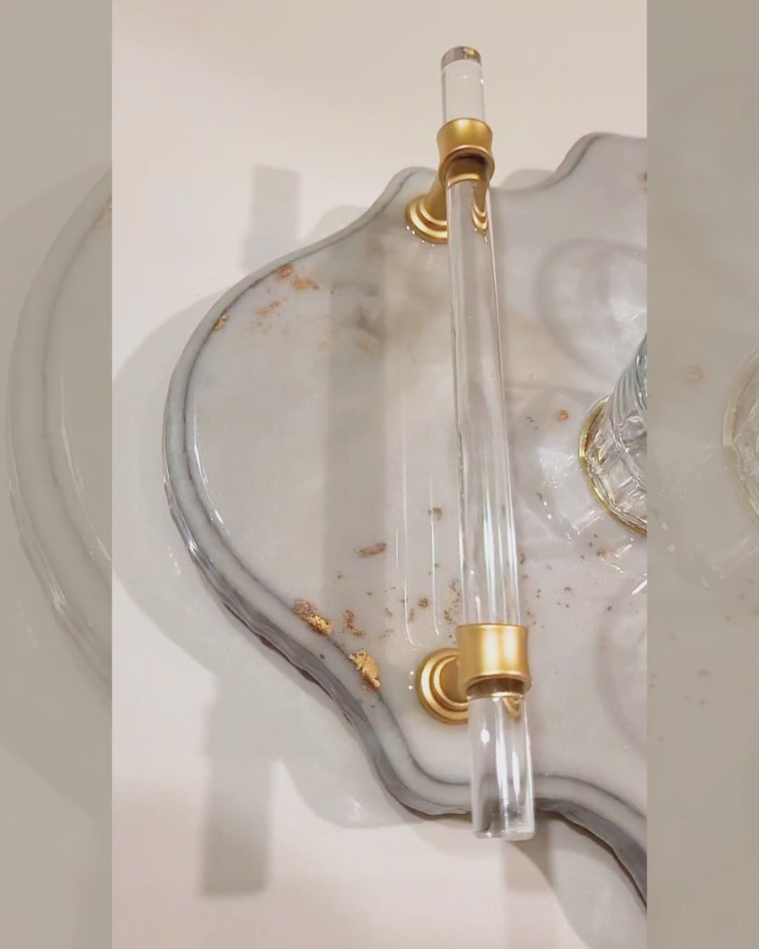 Carrara Mist Shot Server